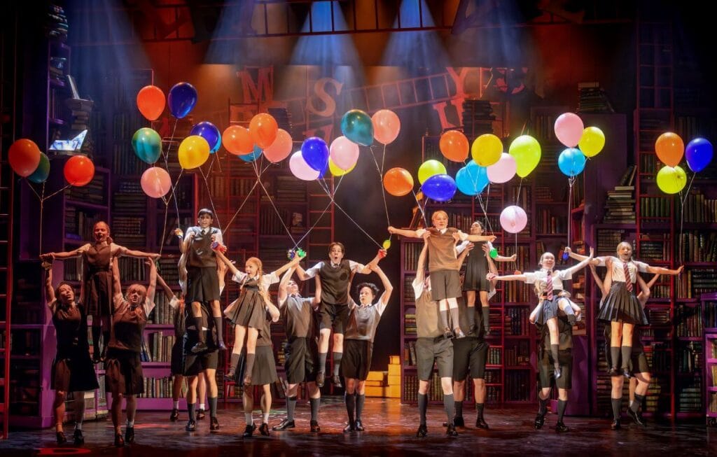 Alumn & barn-Kulturträff: Matilda - Helsingin yliopiston alumniyhdistys